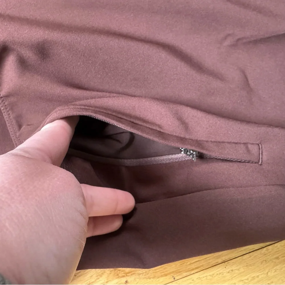 Athleta Endless Pants in color “Woodland” brown - Picture 3 of 5